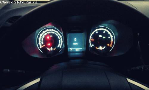 Chevrolet Trailblazer 2014 панель приборов
