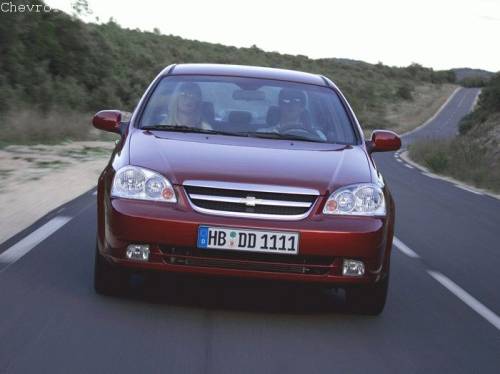 chevrolet lacetti семейный автомобиль