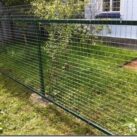 Как крепить сетку сварную к металлическим столбам Как крепить сетку сварную к металлическим столбам