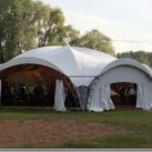 Уличные шатры для мероприятий: основные виды конструкций и их особенности